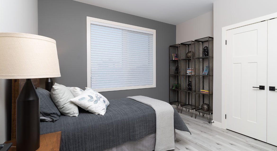 15.secondary-bedroom-447-grande-pointe-meadows-the-wayside-dg-51-a-broadview-homes-winnipeg